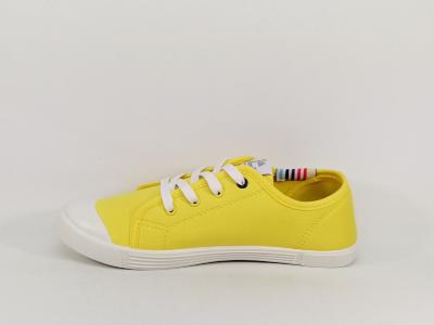 Tennis en toile jaune à pas cher LITTLE MARCEL en destockage marcial femme