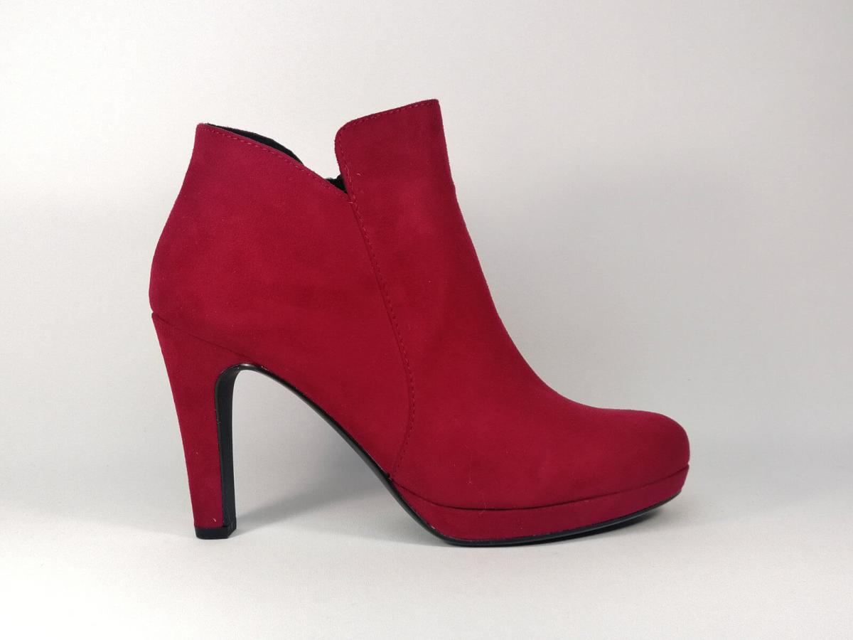 bottines rouges tamaris