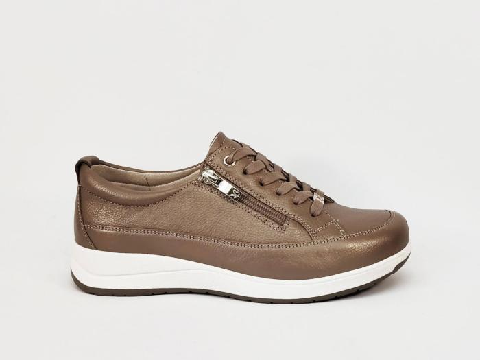 Chaussures femme pieds larges et sensibles largeur K CAPRICE 23727 taupe cuir confort