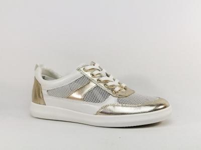 Basket de ville femme chic et confortable CAPRICE 23704 largeur G cuir blanc et or