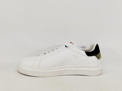 Basket blanche homme sans lacets confortable destockage REFRESH 173060 à pas cher