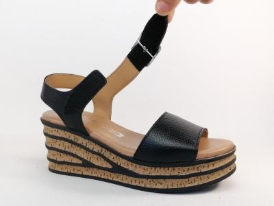 Sandale compensée plateforme femme cuir noir souple confortable et chic VALERIA'S 1964
