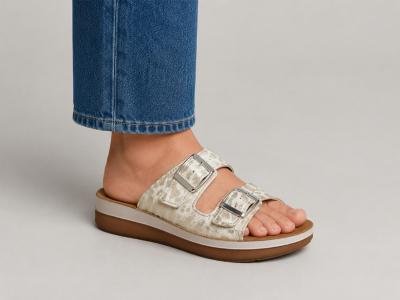 Claquette femme confortable semelle cuir tendance MORAN'S drure blanc compensé à pas cher