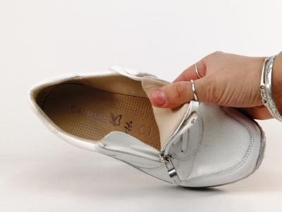 Basket femme pied large et sensible cuir blanc confortable largeur h CAPRICE 23718