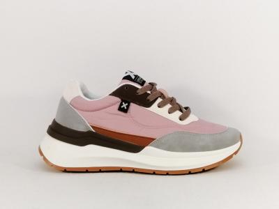 Sneakers femme tendance et confortable destockage XTi 140323 à pas cher rose