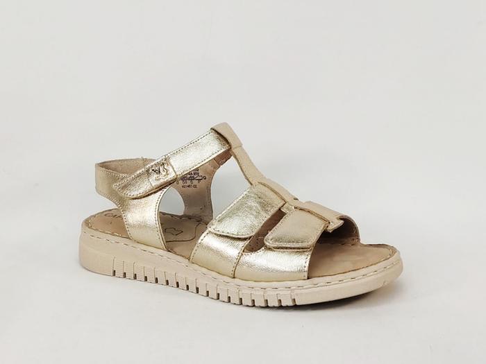 Sandale femme confortable chic à scratch cuir doré largeur G destockage CAPRICE 28102