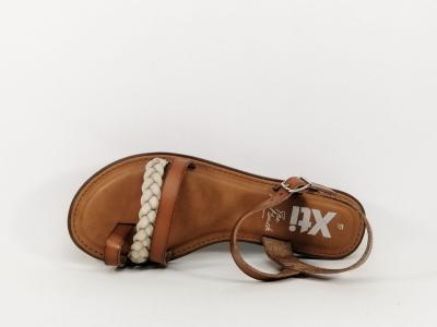 Sandale plate camel confortable avec entre-doigt destockage XTi 42881 femme