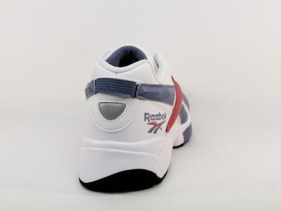 Sneakers blanche destockage REEBOK intvl 96 mixte à pas cher