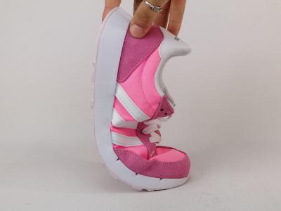 Basket femme ADIDAS run60 rose destockage à pas cher confortable et tendance