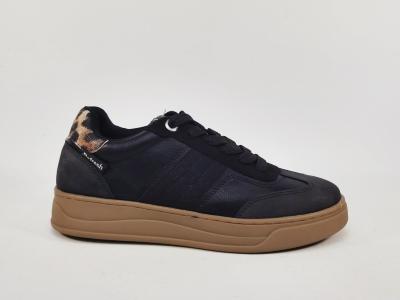 Basket noire femme tendance confortable destockage REFRESH 172954 à pas cher leopard