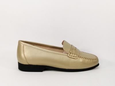 Mocassins femme grand confort cuir souple or en destockage LUXAT Johan