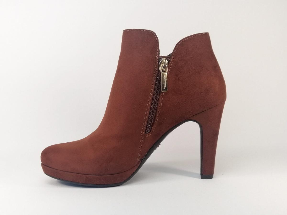 moschino chaussure