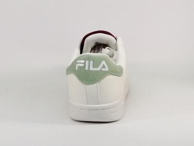 Basket blanche homme tendance destockage FILA crosscourt 2 à pas cher