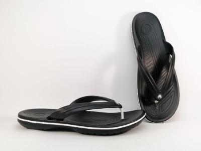 Tong CROCS homme destockage 11033 noire  pas cher grande taille confortable