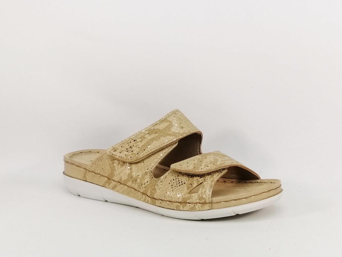 Mules moran's femme deals