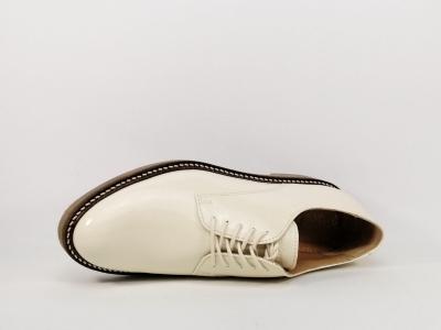 Derby KICKERS Oxfork en destockage cuir verni blanc à pas cher femme