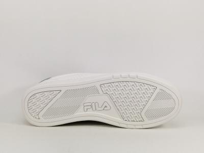 Basket blanche homme tendance destockage FILA crosscourt 2 à pas cher