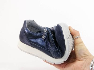 Chaussure cuir femme confortable et souple marine en destockage IMAC 106870 à pas cher