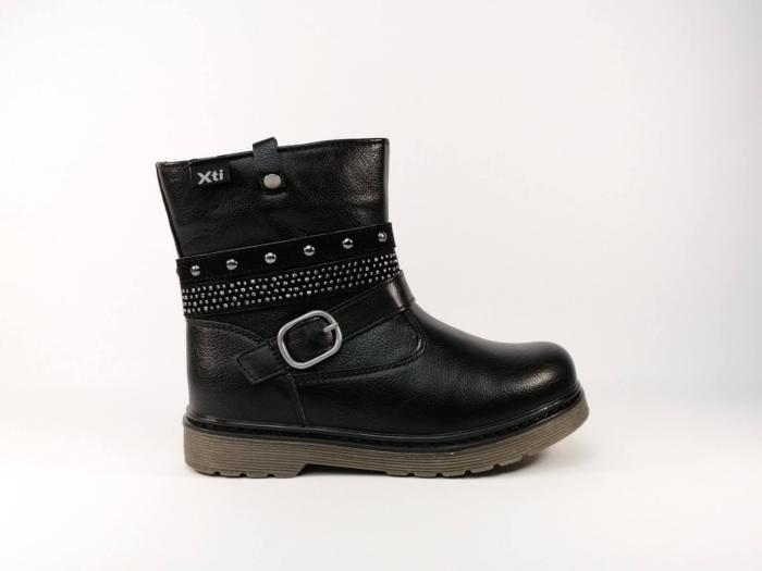 Bottine tendance et pas cher en simili cuir noir pour fille XTi 56951