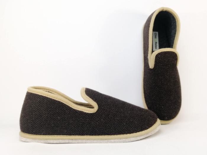 Chausson homme semelle feutre pantoufle confortable marron CHIC & RELAX gofrey à pas cher