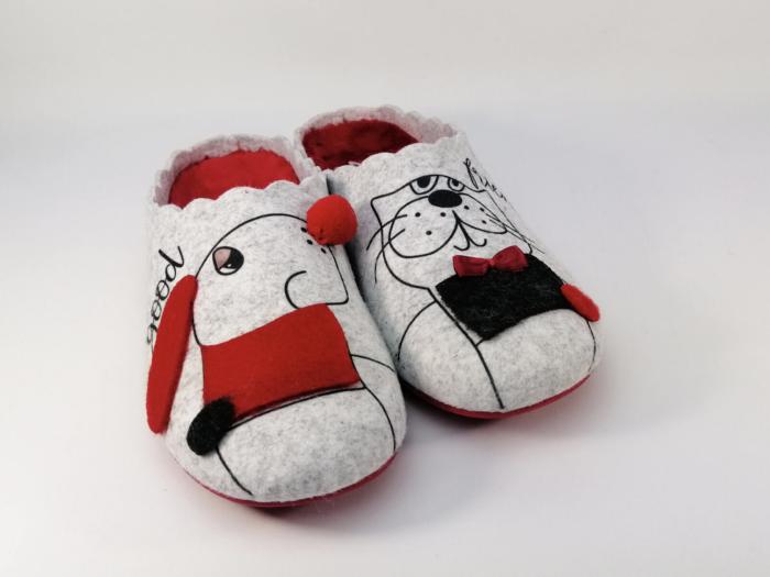 VaiKanhai Pantoufles En Feutre Unisexes élégantes Doublées En Peluche Douce Pantoufles En Feutre Avec Semelle En Caoutchouc Antidérapante Mousse à Mémoire De Forme Douce Confortable Pour L'intérieur