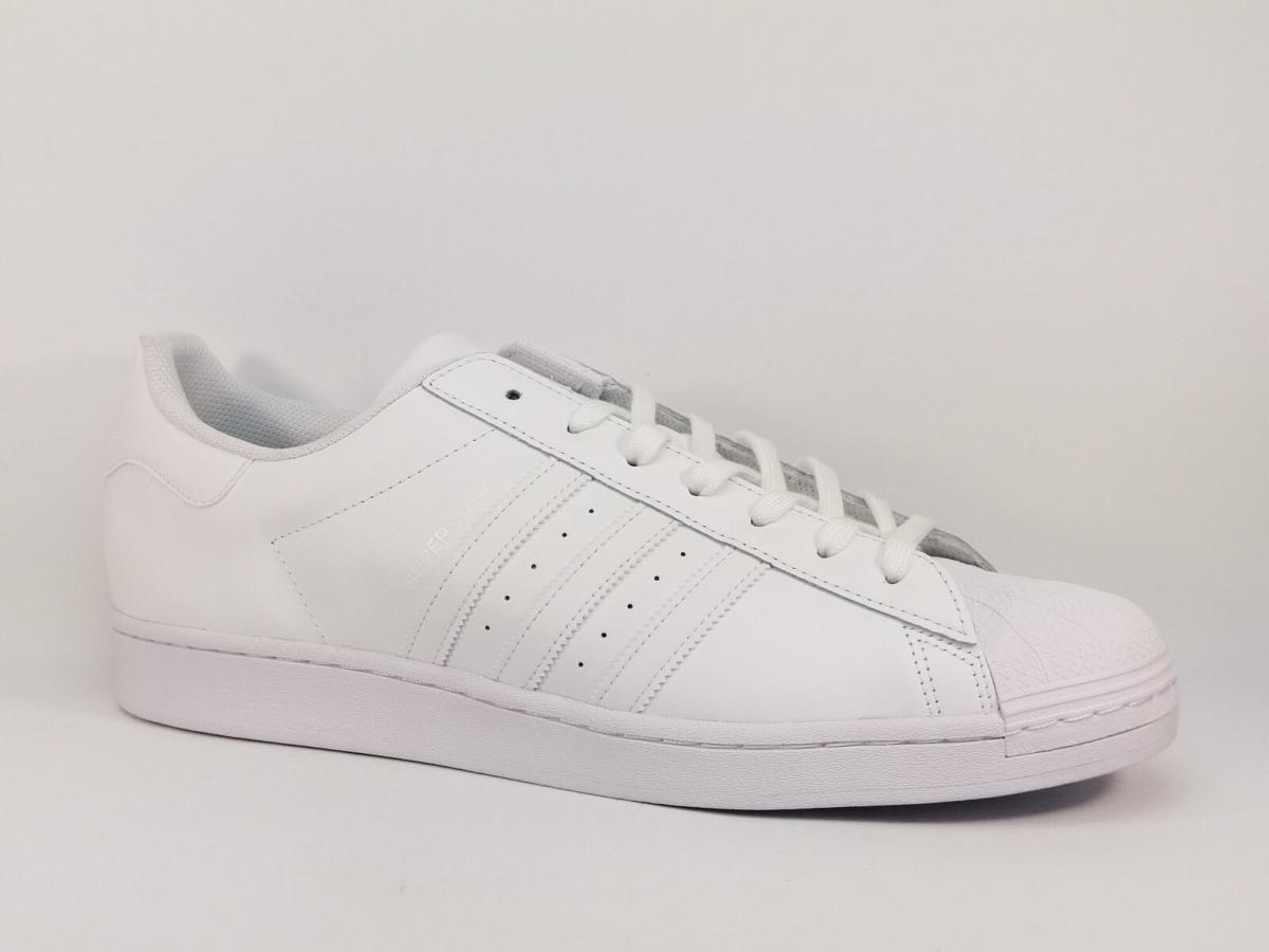 Baskets Adidas Superstar en cuir blanc et à lacets plats