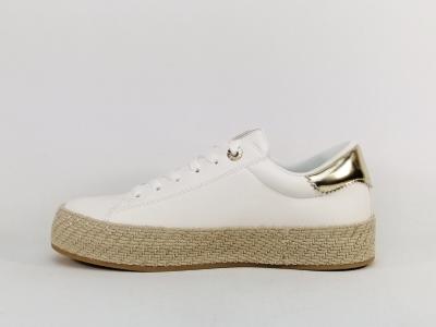 Basket blanche femme destockage TAMARIS 23713 chic et confortable à pas cher
