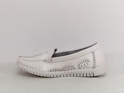 Mocassin femme cuir blanc souple et confortable SWEET'R mapa à pas cher