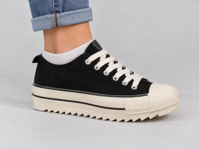 Basket femme toile noire confortable et tendance destockage REFRESH 172199