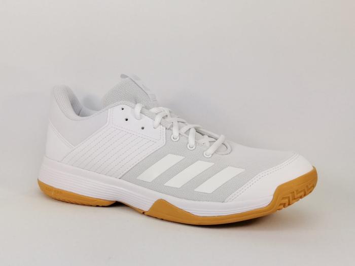 Basket ADIDAS homme ligra 6 sport en salle, indoor confortable en destockage à pas cher blanche