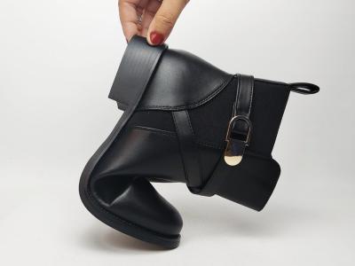 Bottine femme grande taille noire tendance à pas cher CINK ME DM-Y51