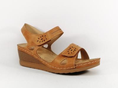 Sandale femme à talon pas cher grande taille CINK ME DM008-3 à velcro camel