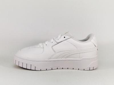 Basket blanche femme PUMA cali dream en destockage à pas cher confort 38315701