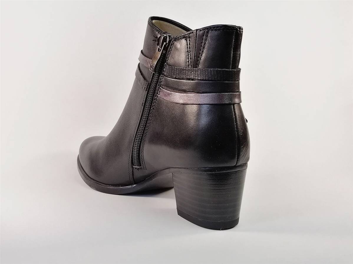 bottines caprice noire