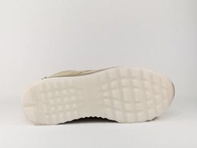 Sneakers femme tendance beige à pas cher destockage XTi 49012