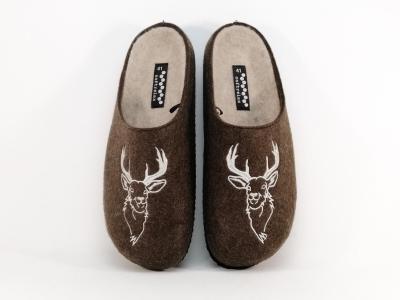 Chausson homme original  pas cher marron motif cerf SUPREMO SOFTRELAX 7410990503