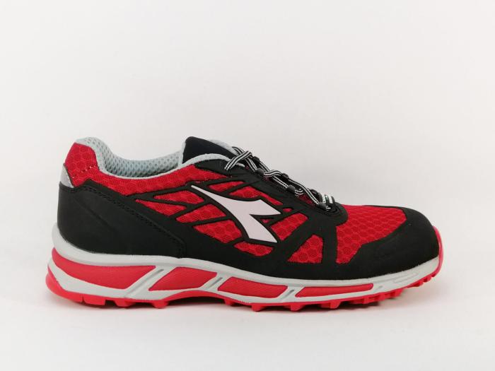 Chaussure de marche homme travail et randonnée, confortable destockage DIADORA d trail