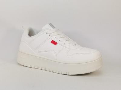 Basket blanche semelle épaisse destockage REFRESH 79405 vegan femme