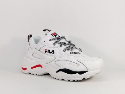 Sneakers blanche tendance femme destockage FILA ray tracer  pas cher