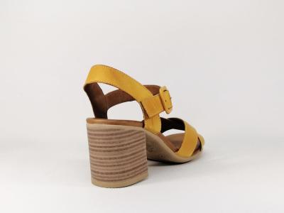 Sandale à talon cuir jaune en destockage CARMELA 67340 femme