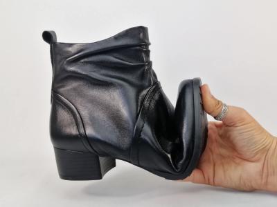 Bottines femme pieds larges cuir noir souple confortable CAPRICE 25358 à talon largeur H