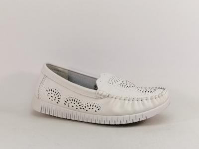 Mocassin femme cuir blanc souple et confortable SWEET'R mapa à pas cher