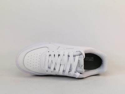 Basket blanche PUMA caven 380810 destockage à pas cher tendance et confort