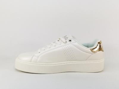 Basket blanche femme chic grande taille à pas cher en destockage FILA altezza