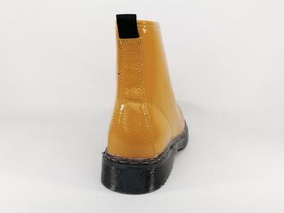 Boots style rangers vernis jaune SUPREMO 2123201 pour femme