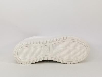 Basket blanche femme semelle épaisse destockage REFRESH 79405 vegan à pas cher