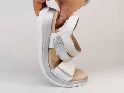 Sandale femme semelle amovible grand confort chic cuir blanc argent CAPRICE 28716 pieds larges