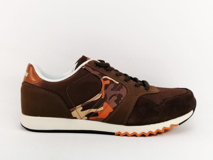 basket fille taille 18