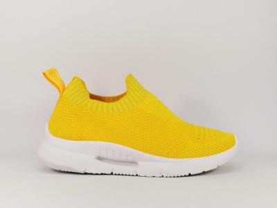 Sneakers femme en toile jaune destockage XTi 49823 à pas cher