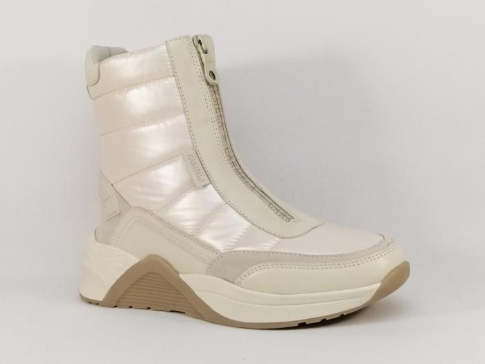 Boots femme tendance zip devant chic et confortable destockage CARMELA 160363 blanc cassé